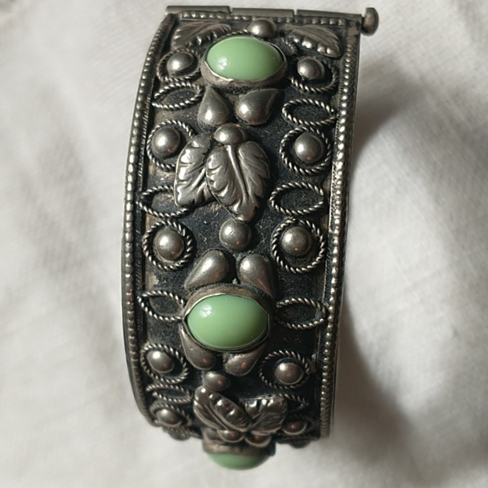 Vintage V.villani Etruscan Style Cuff Bracelet